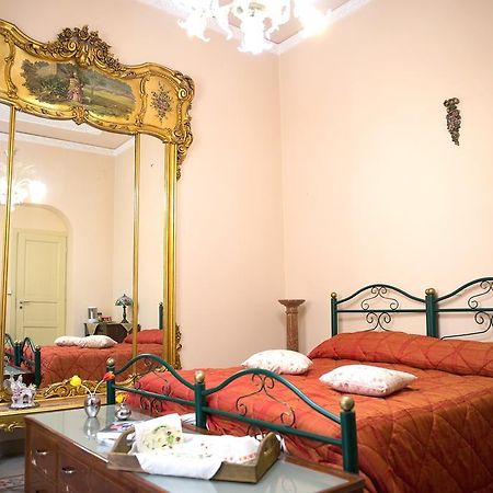 Hotel La Casa Di Via Narbone Palermo Exterior foto