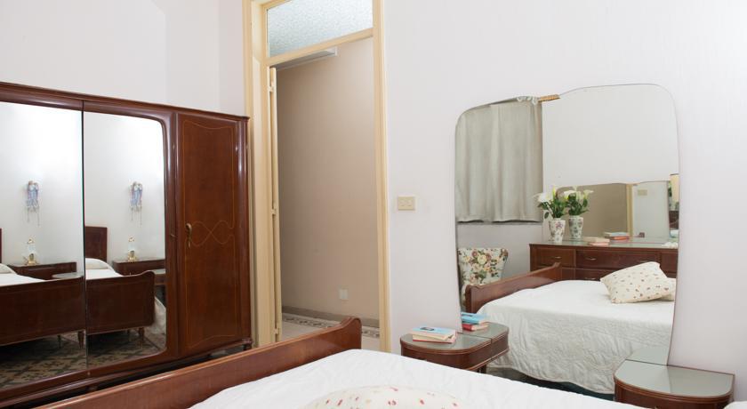 Hotel La Casa Di Via Narbone Palermo Zimmer foto